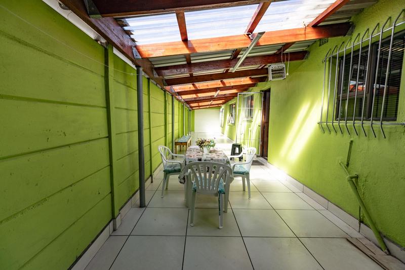 3 Bedroom Property for Sale in Belgravia Western Cape